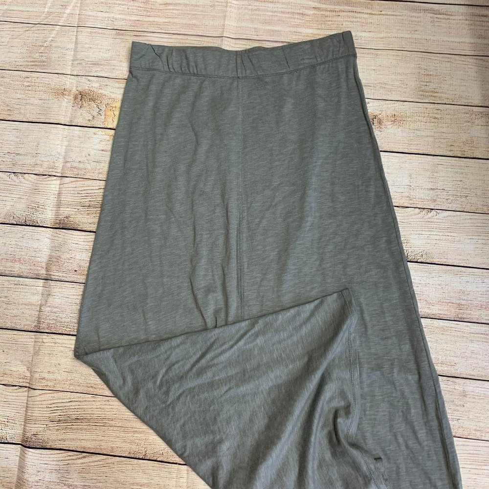 4 for $15 SALE/ Sonoma Gray Maxi Skirt